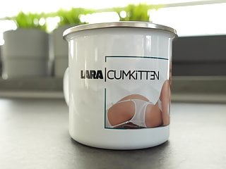 Lure Breast Pump In Style - Lara Cumkitten Close-up Porn